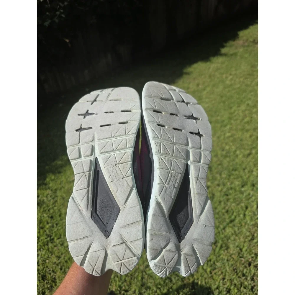 Hoka One One Mach 4 Women's Size 9 Running Shoes Festival Fuchsia